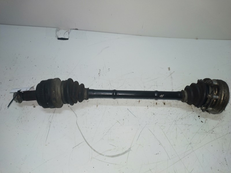 Recambio de transmision delantera derecha para bmw serie 1 berlina (e81/e87) 118d referencia OEM IAM 7533445A103  