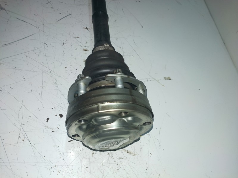 Recambio de transmision trasera izquierda para bmw serie 1 berlina (e81/e87) 118d referencia OEM IAM 7533446A102  