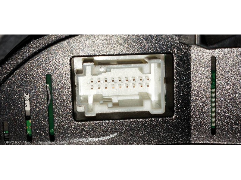 Recambio de cuadro instrumentos para mercedes clase m (w164) 320 / 350 cdi (164.122) referencia OEM IAM A1645404147 A2C53118452 