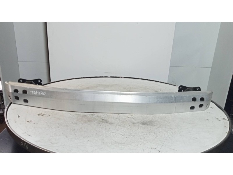 Recambio de refuerzo paragolpes trasero para lexus nx 300h 4wd referencia OEM IAM   