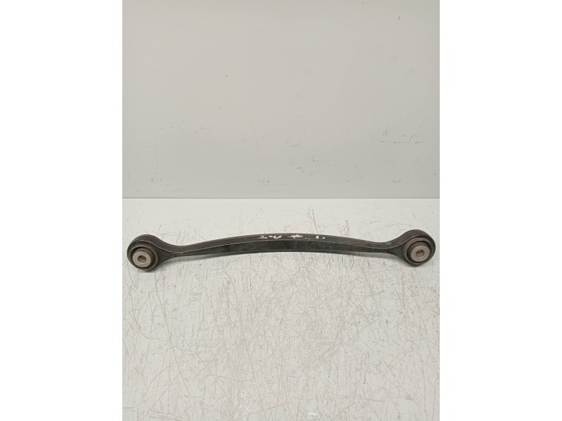 Recambio de brazo suspension superior trasero derecho para mercedes clase m (w164) 320 / 350 cdi (164.122) referencia OEM IAM 00