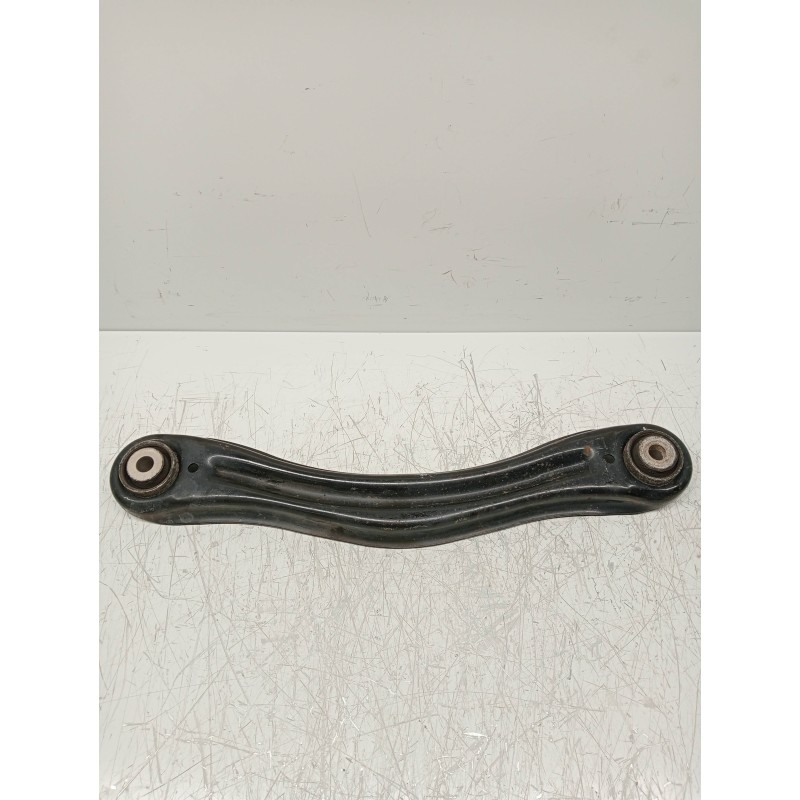 Recambio de brazo suspension superior trasero izquierdo para mercedes clase m (w164) 320 / 350 cdi (164.122) referencia OEM IAM 