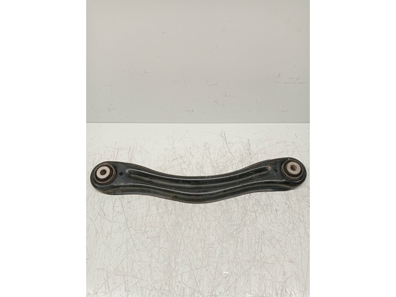 Recambio de brazo suspension superior trasero izquierdo para mercedes clase m (w164) 320 / 350 cdi (164.122) referencia OEM IAM 