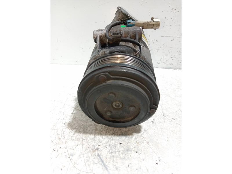 Recambio de compresor aire acondicionado para opel zafira a blue line referencia OEM IAM 24464152 05224175008 