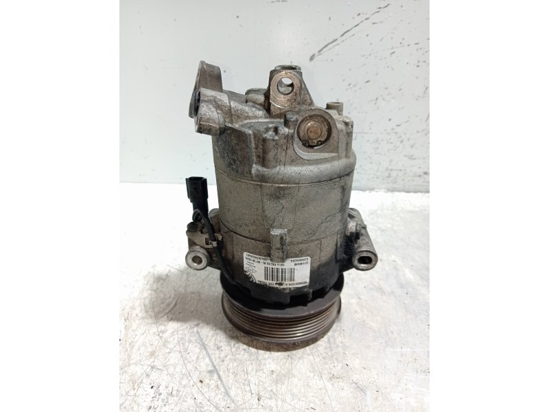 Recambio de compresor aire acondicionado para renault scenic ii authentique referencia OEM IAM 01140548 8200669284 