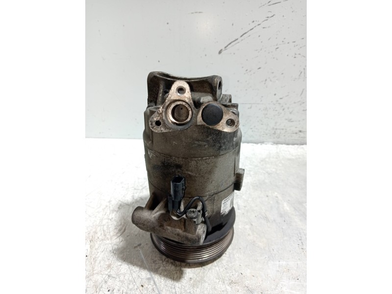 Recambio de compresor aire acondicionado para renault scenic ii authentique referencia OEM IAM 01140548 8200669284 
