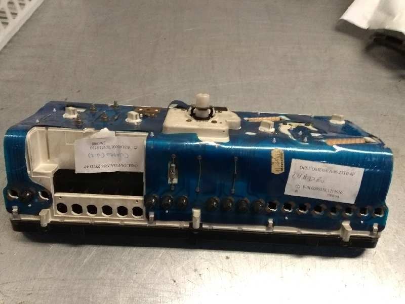 Recambio de cuadro instrumentos para opel omega 2.3 td referencia OEM IAM   