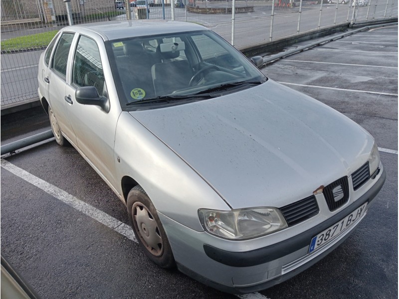 seat cordoba berlina (6k2) del año 2001