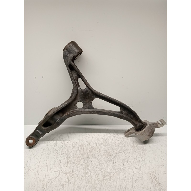 Recambio de brazo suspension inferior delantero izquierdo para mercedes clase m (w164) 320 / 350 cdi (164.122) referencia OEM IA