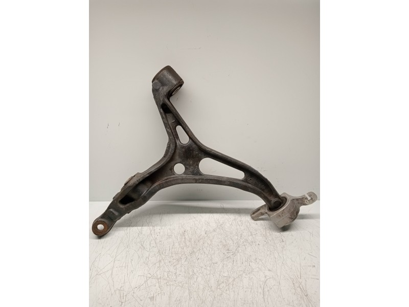 Recambio de brazo suspension inferior delantero izquierdo para mercedes clase m (w164) 320 / 350 cdi (164.122) referencia OEM IA