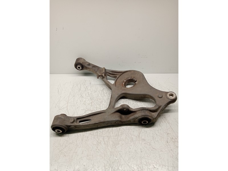 Recambio de brazo suspension inferior trasero derecho para mercedes clase m (w164) 320 / 350 cdi (164.122) referencia OEM IAM 00