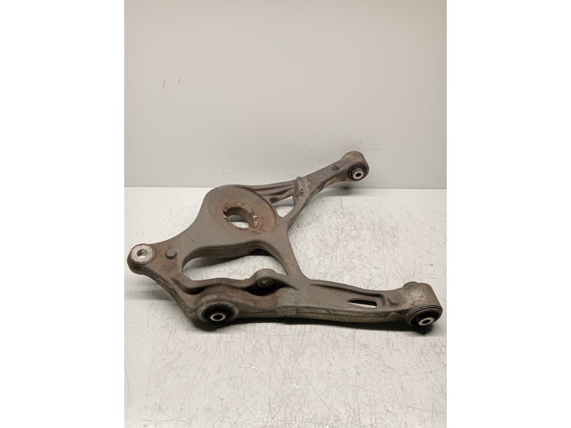 Recambio de brazo suspension inferior trasero izquierdo para mercedes clase m (w164) 320 / 350 cdi (164.122) referencia OEM IAM 