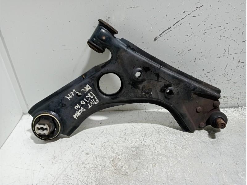 Recambio de brazo suspension inferior delantero derecho para fiat doblo active referencia OEM IAM   
