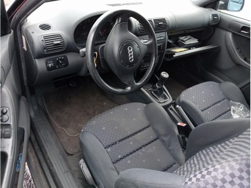 audi a3 (8l) del año 2000