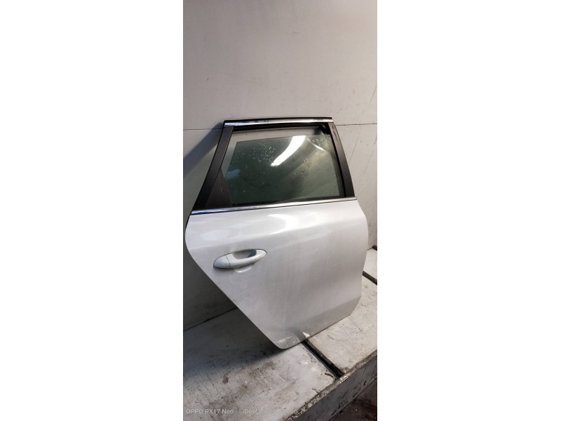 Recambio de puerta trasera derecha para kia cee´d sporty wagon tech referencia OEM IAM   5P