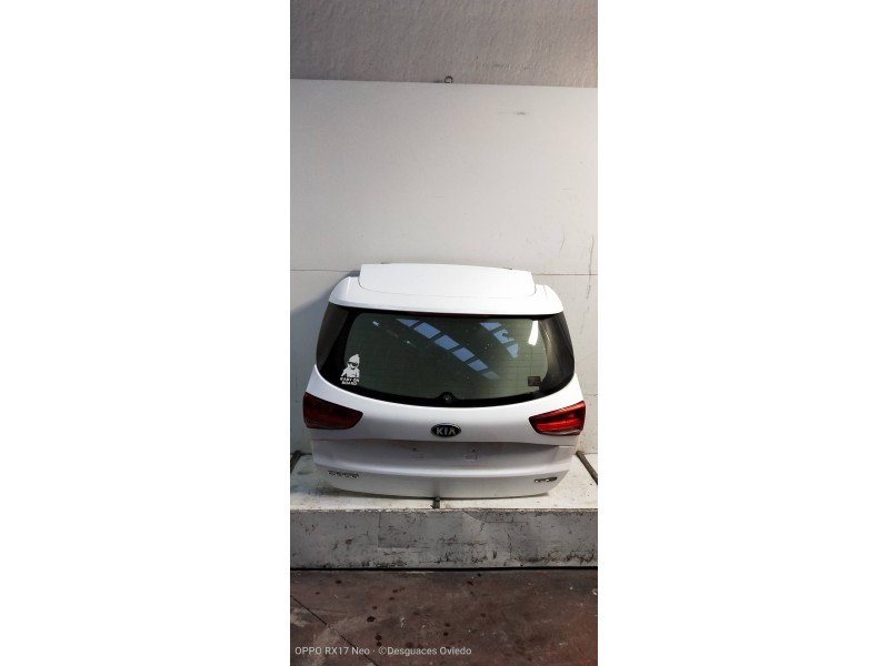 Recambio de porton trasero para kia cee´d sporty wagon tech referencia OEM IAM   