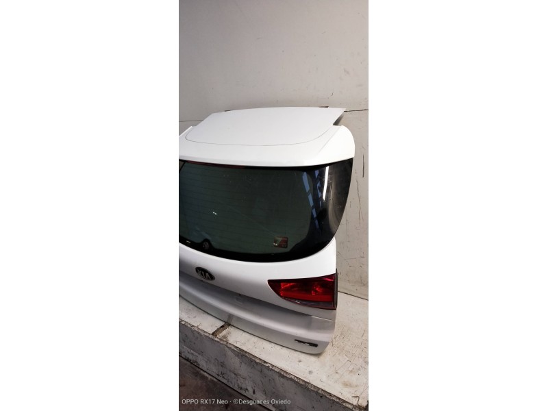 Recambio de porton trasero para kia cee´d sporty wagon tech referencia OEM IAM   
