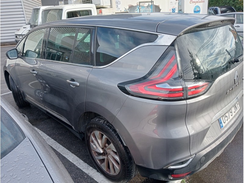 renault espace v del año 2016