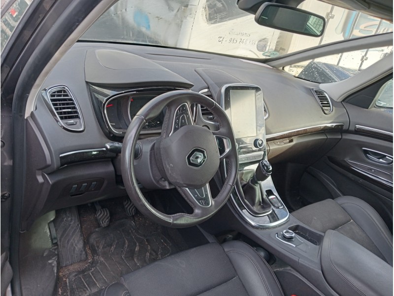 renault espace v del año 2016