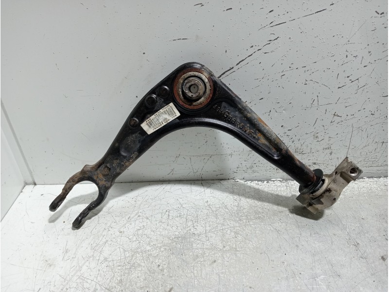 Recambio de brazo suspension inferior delantero izquierdo para peugeot 407 sr confort referencia OEM IAM   