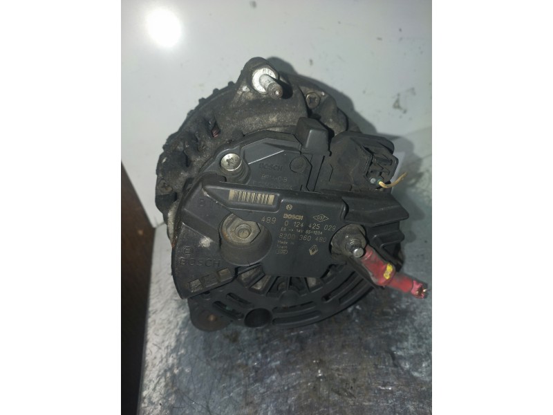 Recambio de alternador para renault modus confort dynamique referencia OEM IAM 0124425029  