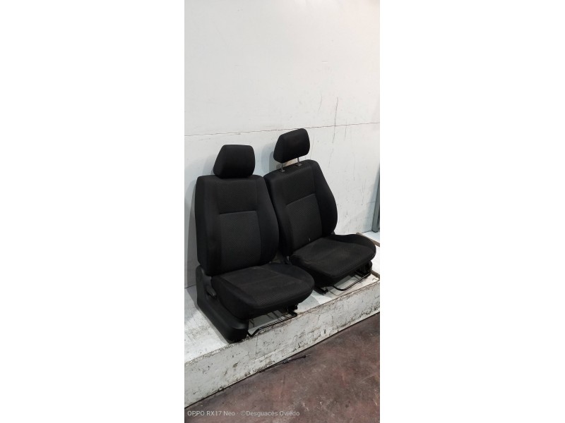 Recambio de juego asientos completo para suzuki grand vitara jb (jt) 1,9 ltr. ddis jlx-e 5-türig referencia OEM IAM  DELANTEROS 