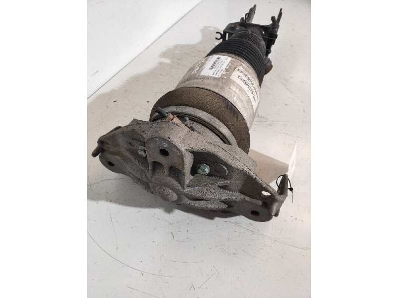 Recambio de amortiguador delantero derecho para volkswagen touareg (7la) 2.5 tdi referencia OEM IAM 7L6412022AF  