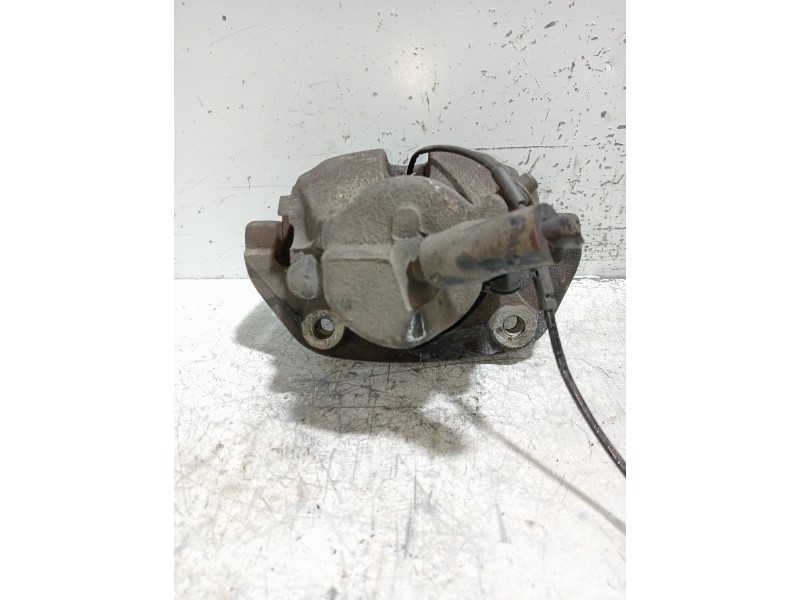 Recambio de pinza freno delantera izquierda para bmw serie 7 (e38) 740il automático referencia OEM IAM   