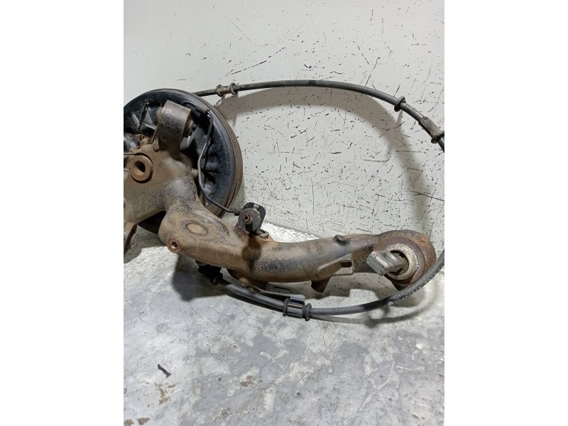 Recambio de mangueta trasera izquierda para fiat doblo active referencia OEM IAM   