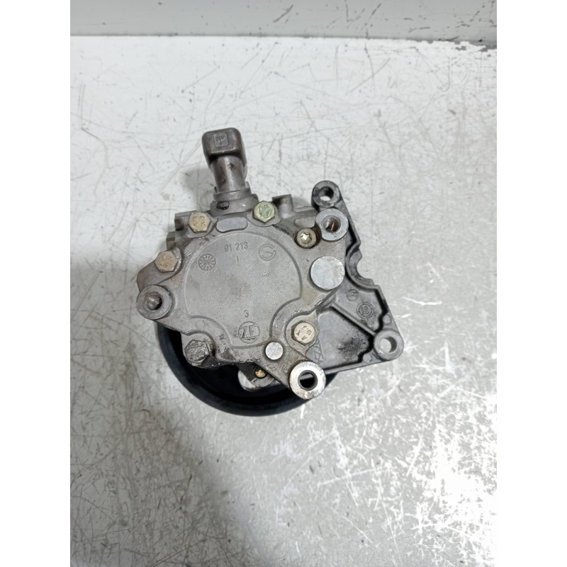 Recambio de bomba direccion para mercedes clase c (w203) berlina 320 (203.064) referencia OEM IAM   