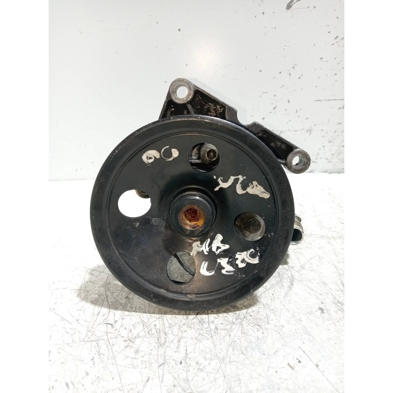 Recambio de bomba direccion para mercedes clase c (w203) berlina 320 (203.064) referencia OEM IAM   