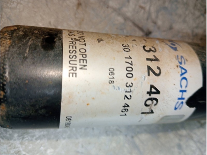 Recambio de amortiguador trasero derecho para toyota land cruiser (j9) td vx (3-ptas.) (kzj90) referencia OEM IAM 312461 3017003