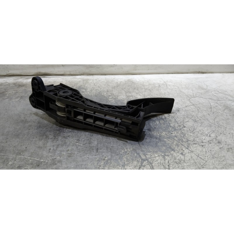 Recambio de potenciometro pedal para mercedes clase m (w164) 320 / 350 cdi (164.122) referencia OEM IAM A1643000004  