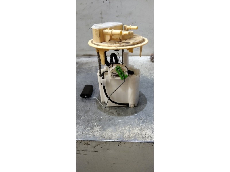 Recambio de bomba combustible para peugeot 3008 gt line referencia OEM IAM 9809358780  