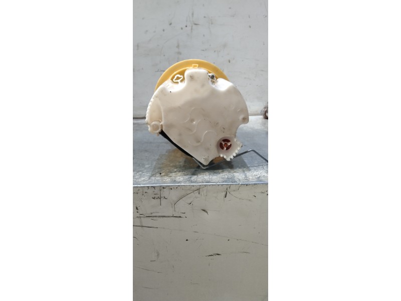 Recambio de bomba combustible para peugeot 3008 gt line referencia OEM IAM 9809358780  