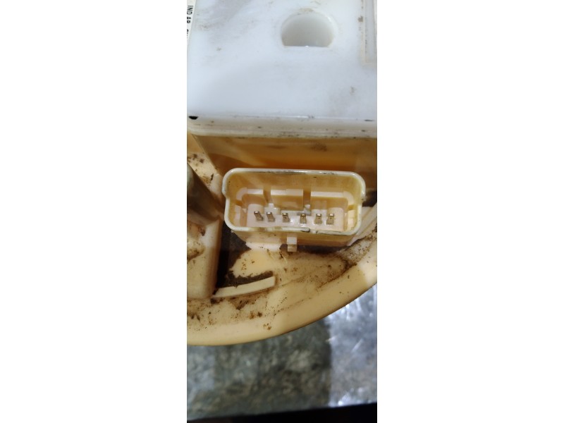 Recambio de bomba combustible para peugeot 3008 gt line referencia OEM IAM 9809358780  