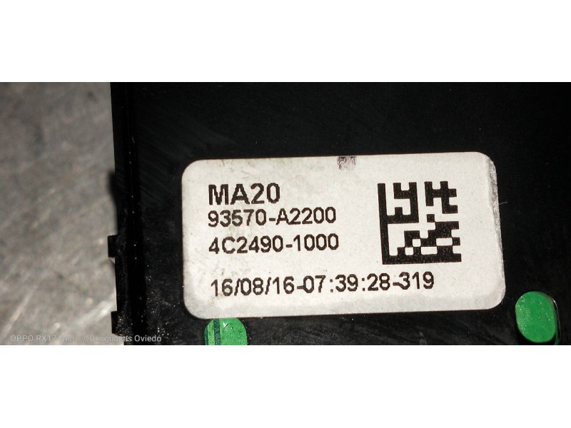 Recambio de mando elevalunas delantero izquierdo para kia cee´d sporty wagon tech referencia OEM IAM 93570A2200 4C24901000 