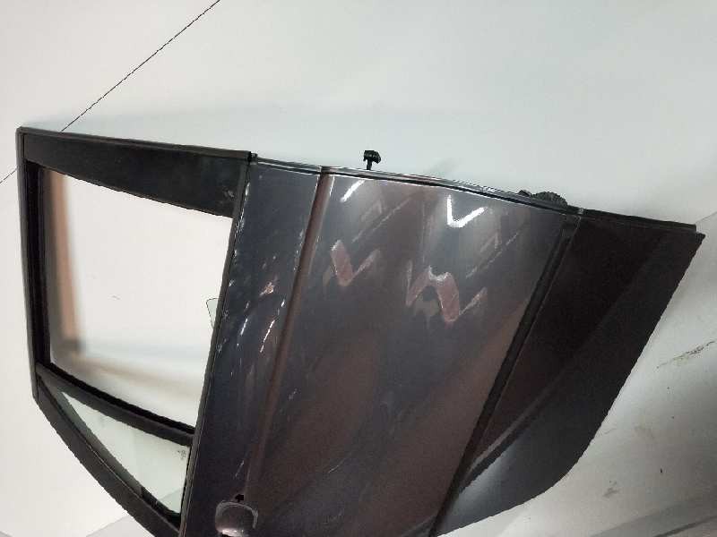 Recambio de puerta trasera derecha para bmw x5 (e53) 3.0d referencia OEM IAM   