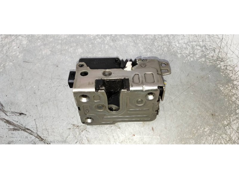 Recambio de motor cierre centralizado delantero derecho para dacia logan ambiance referencia OEM IAM   