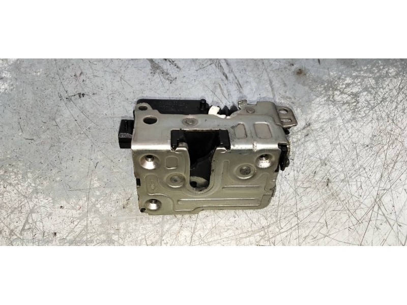 Recambio de motor cierre centralizado delantero izquierdo para dacia logan ambiance referencia OEM IAM   