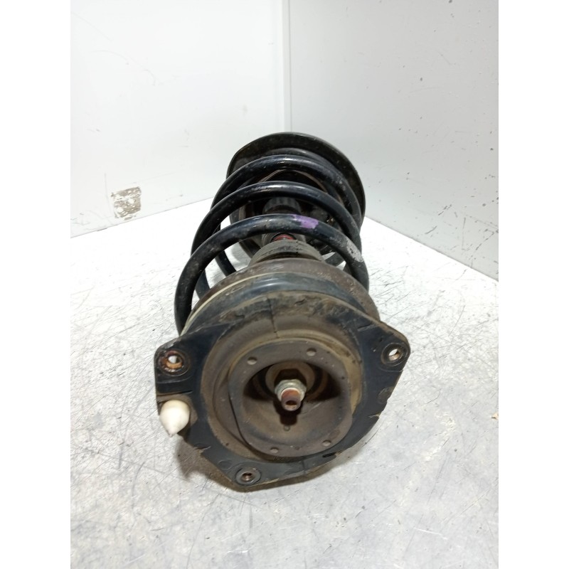 Recambio de amortiguador delantero derecho para renault scenic ii authentique referencia OEM IAM 8200459902A  