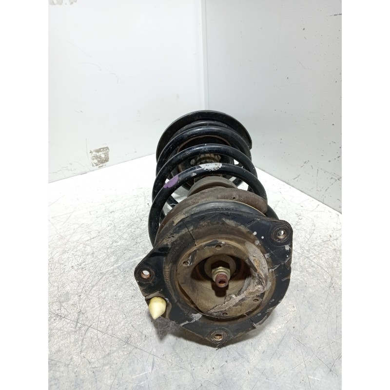 Recambio de amortiguador delantero izquierdo para renault scenic ii authentique referencia OEM IAM 8200459902A  