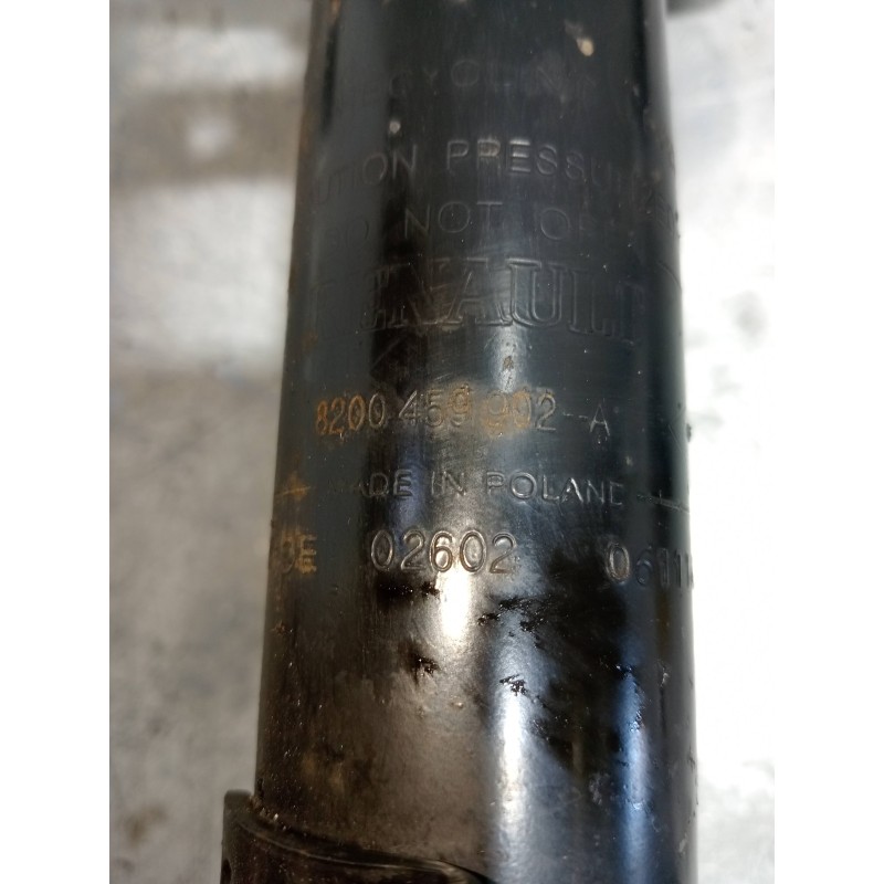 Recambio de amortiguador delantero izquierdo para renault scenic ii authentique referencia OEM IAM 8200459902A  