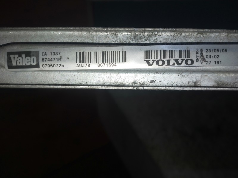 Recambio de intercooler para volvo v70 familiar 2.4 d referencia OEM IAM   