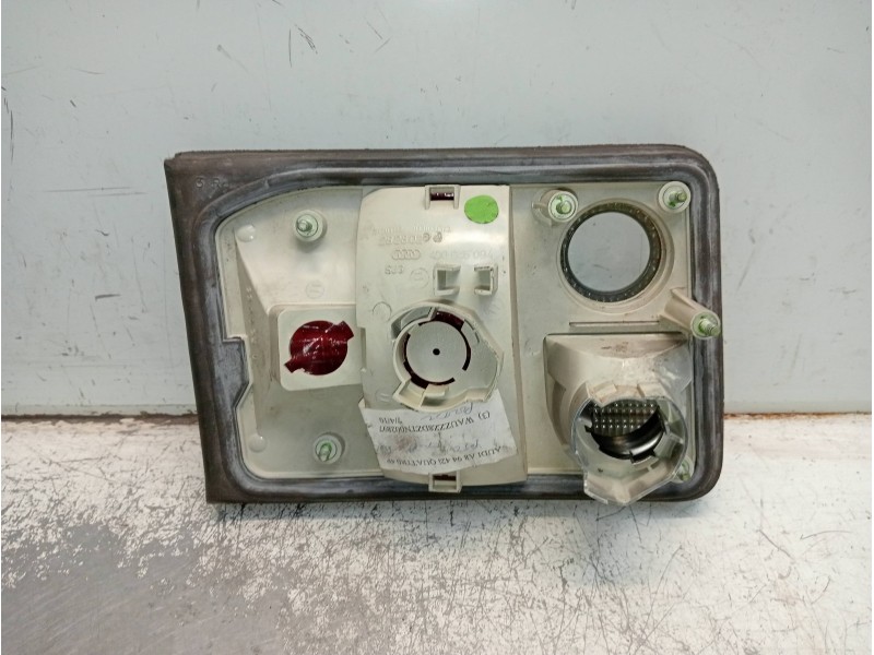 Recambio de piloto trasero derecho interior para audi a8 (d2) 4.2 v8 32v referencia OEM IAM   