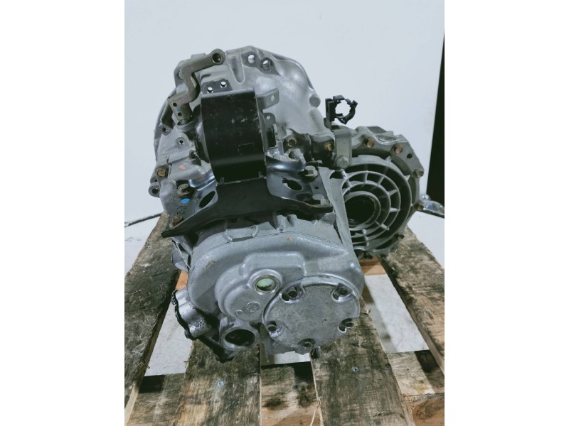 Recambio de caja cambios para nissan primera berlina (p12) acenta referencia OEM IAM   5V
