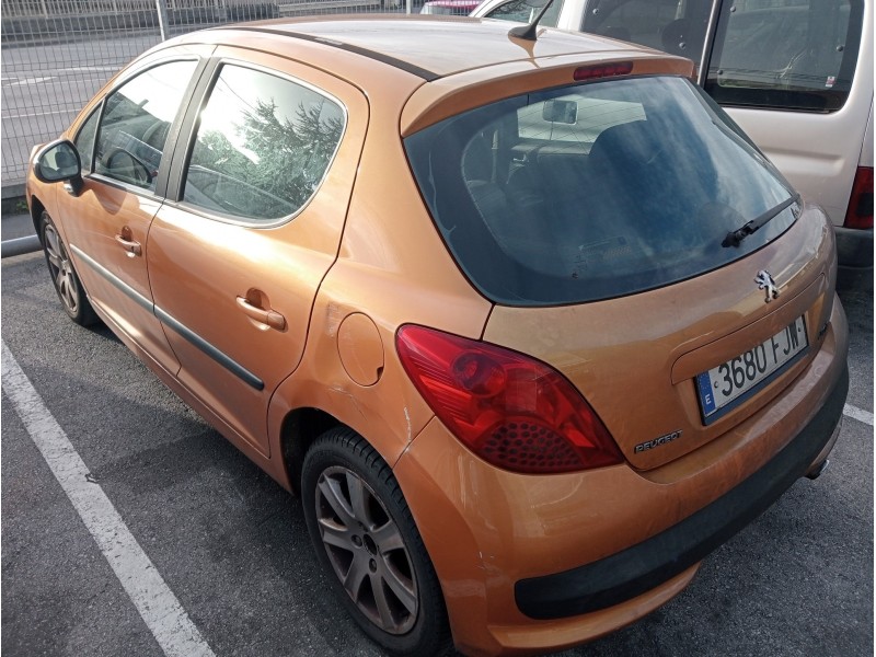 peugeot 207 del año 2006