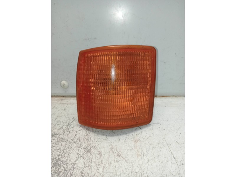 Recambio de piloto delantero derecho para audi 80 (82/83/84) 1.6 referencia OEM IAM   