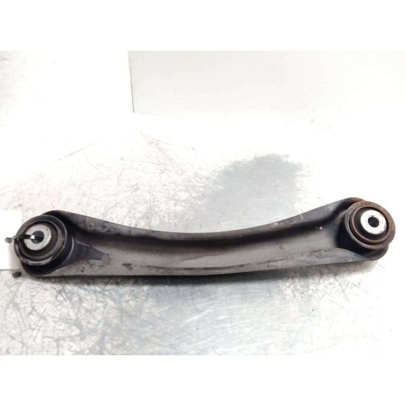 Recambio de brazo suspension inferior trasero derecho para mercedes clase c (w202) berlina 180 (202.018) referencia OEM IAM   