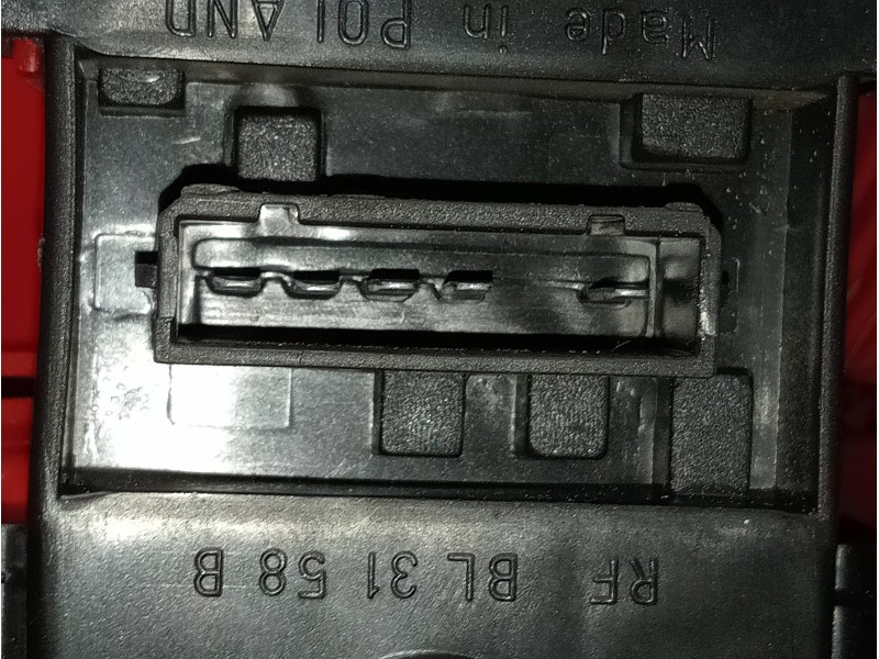 Recambio de piloto trasero derecho para audi a6 avant (4b5) 2.5 tdi quattro referencia OEM IAM 4B9945096D  